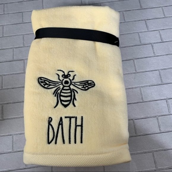 Rae Dunn Bee Icon Bath Hand Towel - Picture 5 of 5